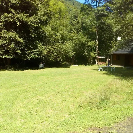 Chalet Du Cerf Casque Domek alpejski Boutx